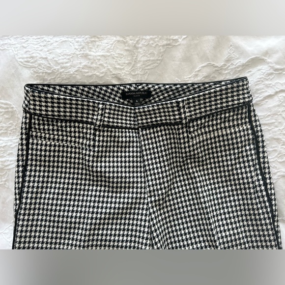 Banana Republic Women’s Sloan B&W Houndstooth & Faux Leather Trim Pants Size 6 - Picture 4 of 9
